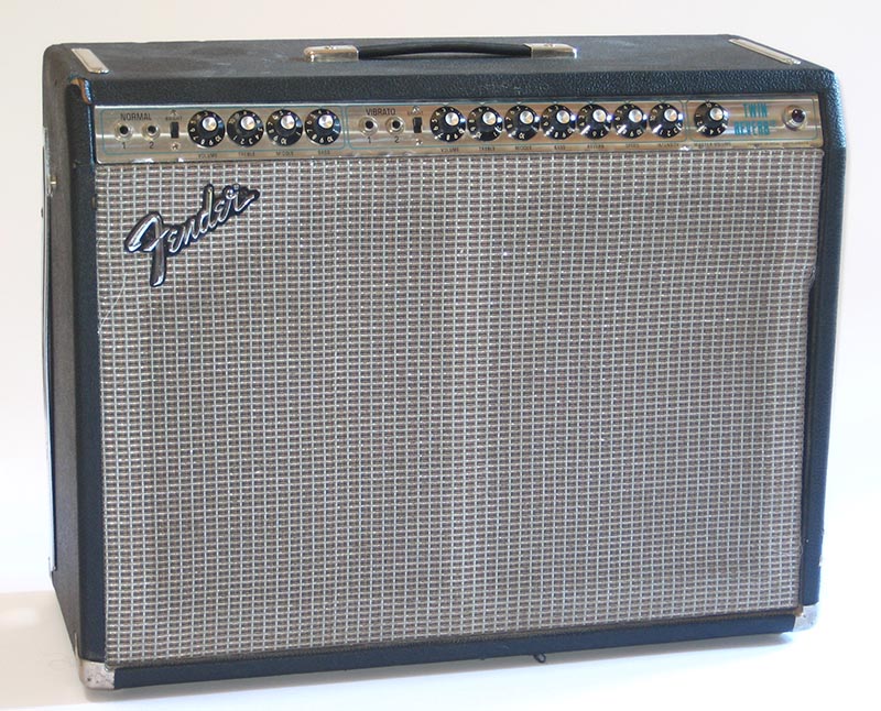 1973_Fender_Twin_Reverb_Silverface_location