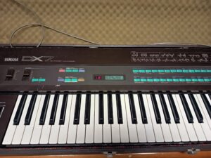 Yamaha_DX7_Vente_occasion