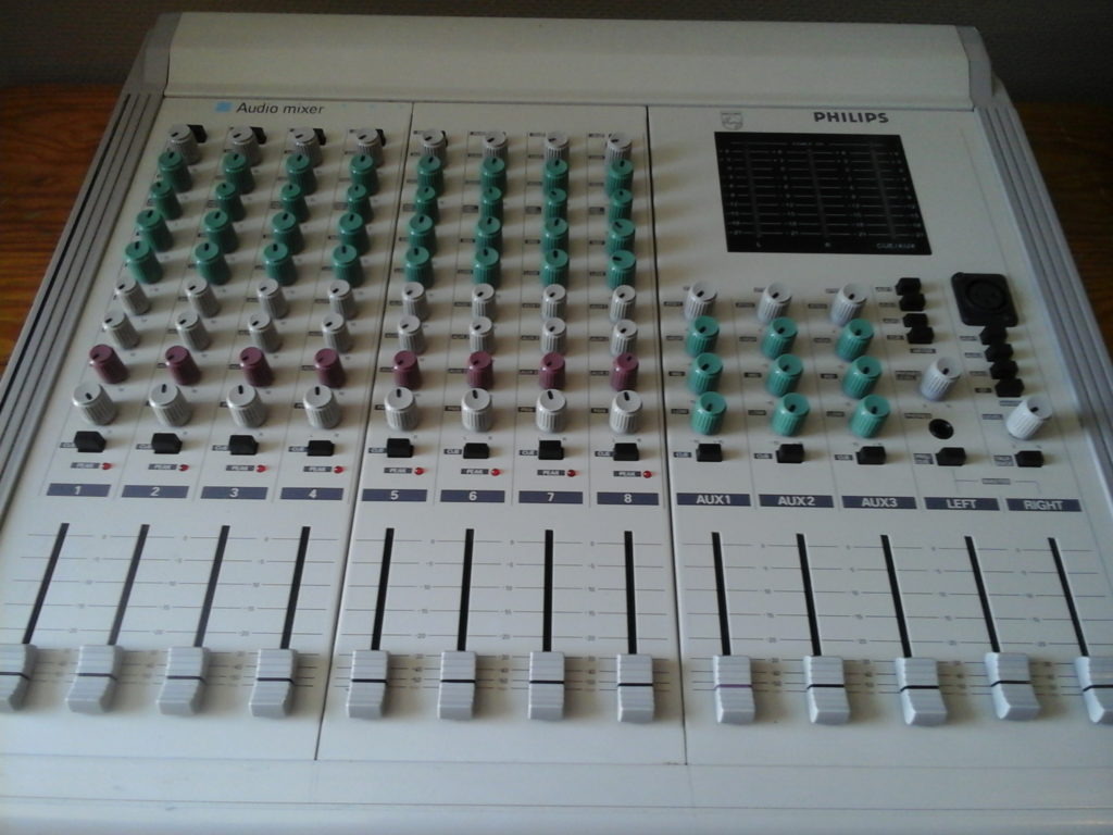 Philips Audio Mixer réparation modification