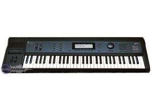 kurzwein k2000 synthétiseur